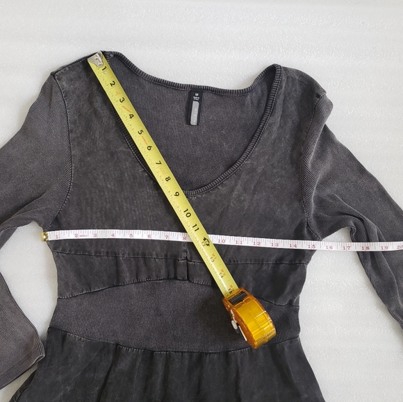 INZIO Corduroy Magic Dress - Picture 10 of 12